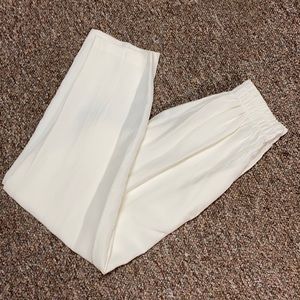 Moon light rayon fabric off white high rise wide leg pants size M